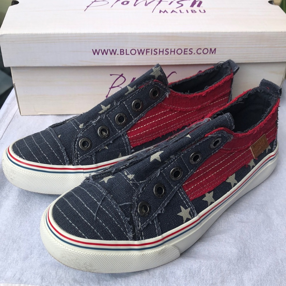 Blowfish Malibu shoes size 7. Wore once. Too narrow for my feet!